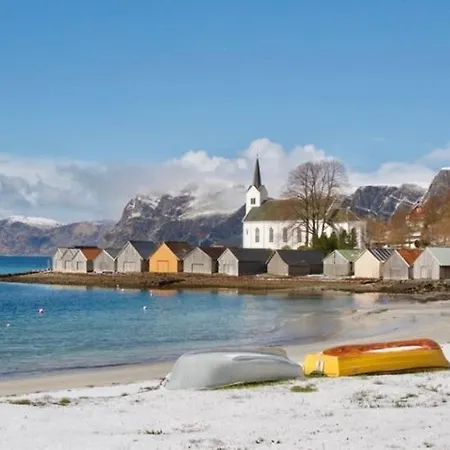 Sjarmerende Hus I Havgapet I Selje Dom wakacyjny