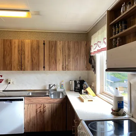 Sjarmerende Hus I Havgapet I Selje Dom wakacyjny *